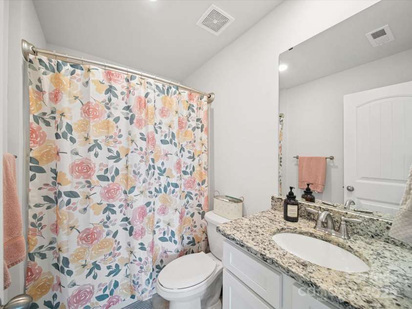 2000 Swanport Lane, Monroe, NC 28110.  MLS# CAR4280816, YatesRealty ID 30149. 