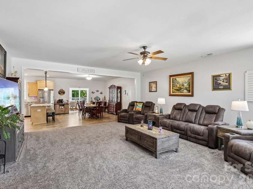 5301 Garden Gate Drive, Monroe, NC 28112.  MLS# CAR4382956, YatesRealty ID 30149. 