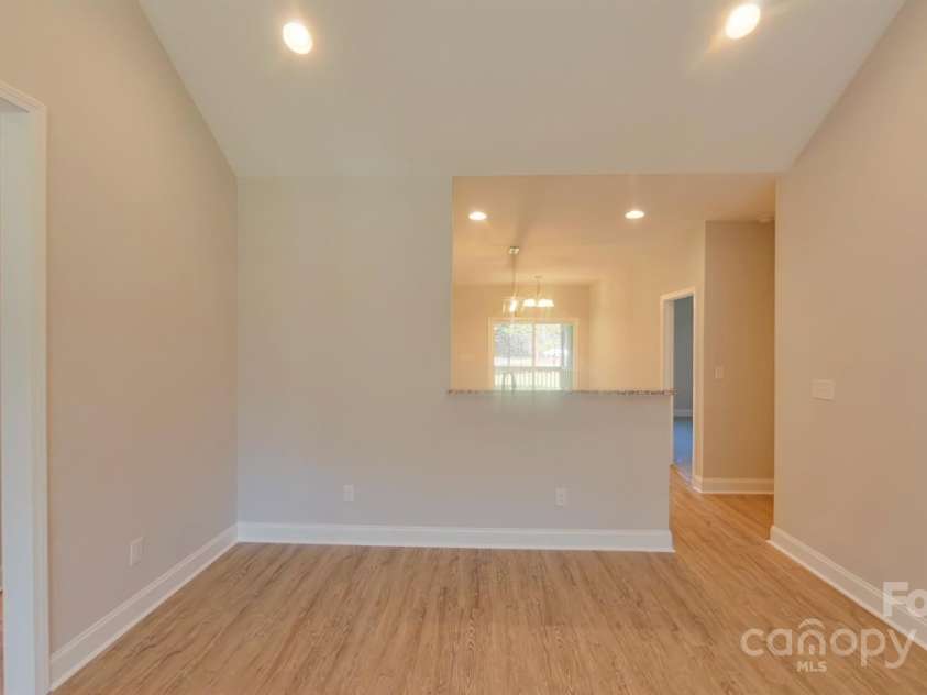 2270 Charlotte Highway, York, SC 29745.  MLS# CAR4202376, YatesRealty ID 3015. 