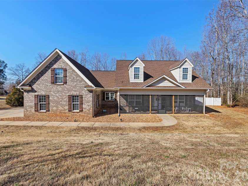 3216 Sage Drive, York, SC 29745.  MLS# CAR4333043, YatesRealty ID 3015. 
