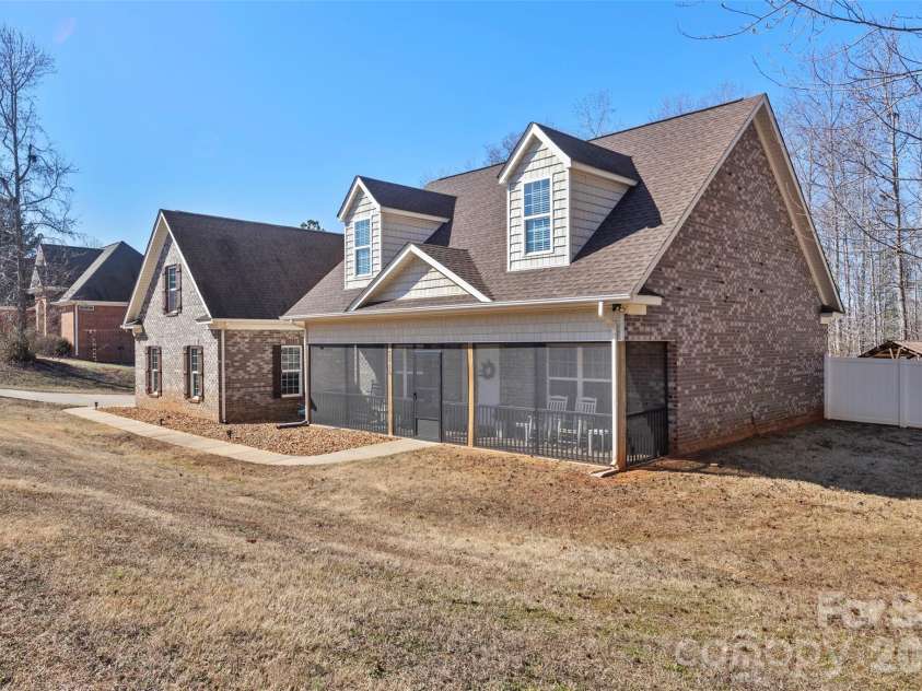 3216 Sage Drive, York, SC 29745.  MLS# CAR4333043, YatesRealty ID 3015. 