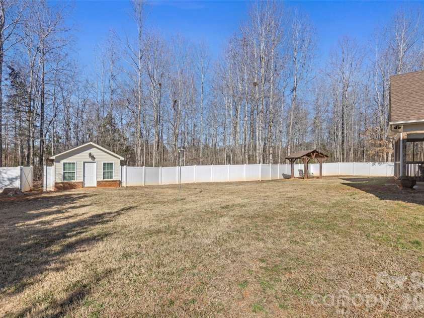 3216 Sage Drive, York, SC 29745.  MLS# CAR4333043, YatesRealty ID 3015. 