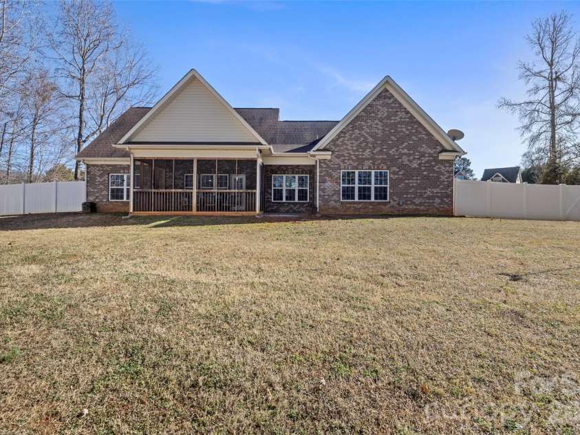 3216 Sage Drive, York, SC 29745.  MLS# CAR4333043, YatesRealty ID 3015. 