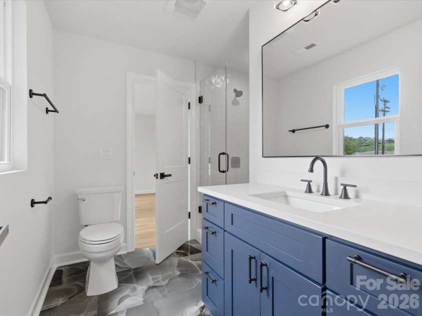3600 Carmel Road, Charlotte, NC 28226.  MLS# CAR4377797, YatesRealty ID 30150. Jack n Jill Bathroom
