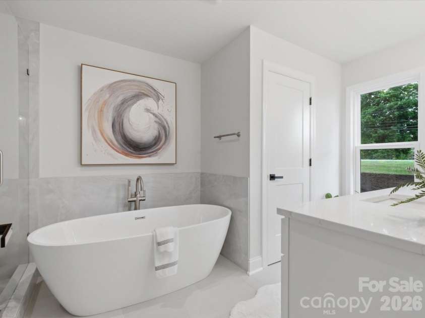 3600 Carmel Road, Charlotte, NC 28226.  MLS# CAR4377797, YatesRealty ID 30150. Primary bathroom