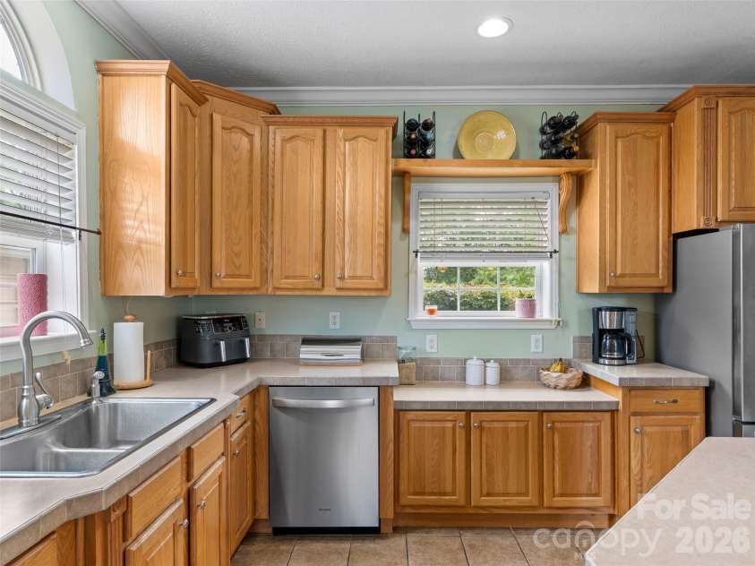 300 Welch Drive, Alexander, NC 28701.  MLS# CAR4387609, YatesRealty ID 30151. 