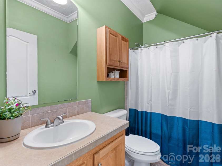 300 Welch Drive, Alexander, NC 28701.  MLS# CAR4387609, YatesRealty ID 30151. 