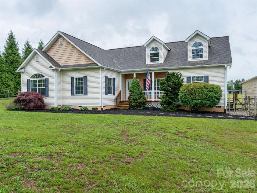 300 Welch Drive, Alexander, NC 28701.  MLS# CAR4387609, YatesRealty ID 30151. 