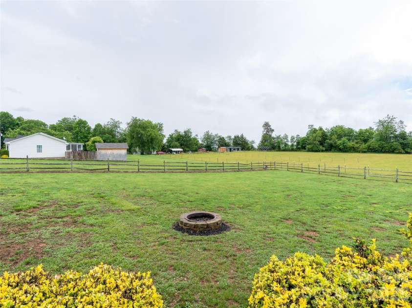 300 Welch Drive, Alexander, NC 28701.  MLS# CAR4387609, YatesRealty ID 30151. 