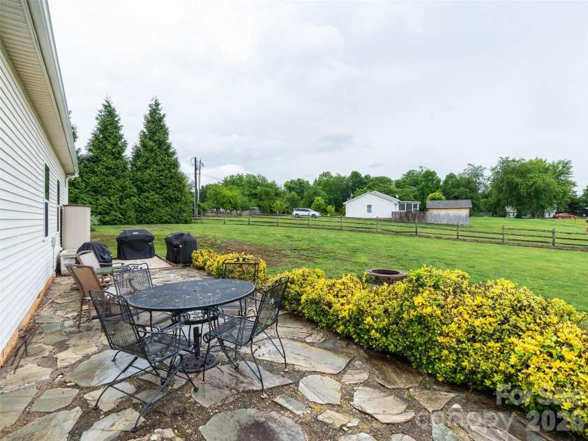 300 Welch Drive, Alexander, NC 28701.  MLS# CAR4387609, YatesRealty ID 30151. 