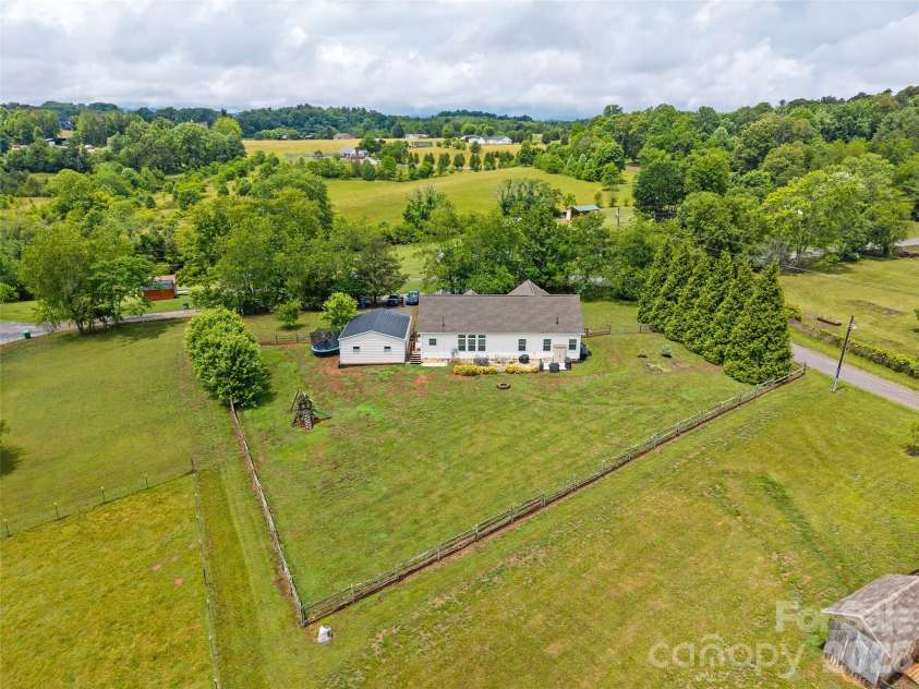300 Welch Drive, Alexander, NC 28701.  MLS# CAR4387609, YatesRealty ID 30151. 