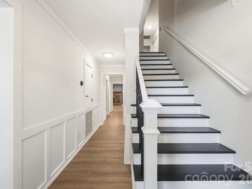 4020 Glen Haven Drive, Concord, NC 28027.  MLS# CAR4389147, YatesRealty ID 30152. 