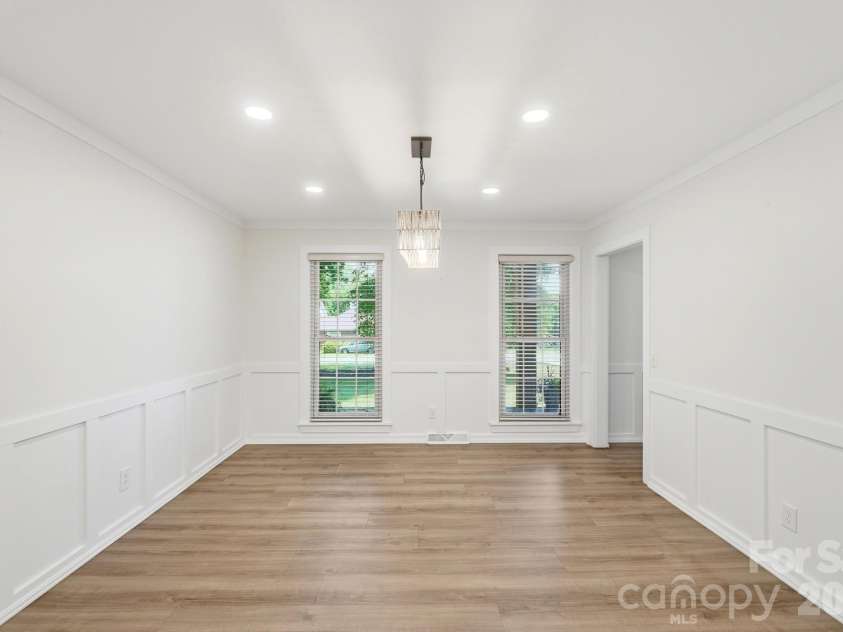 4020 Glen Haven Drive, Concord, NC 28027.  MLS# CAR4389147, YatesRealty ID 30152. 