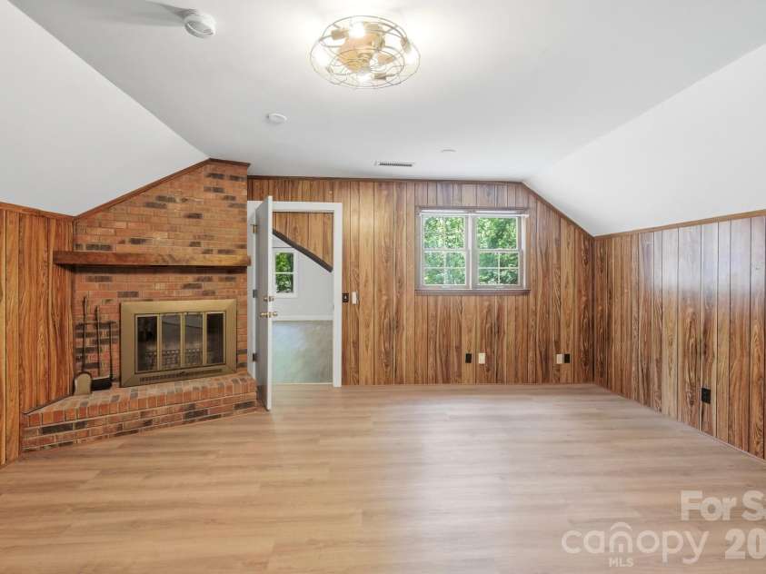 4020 Glen Haven Drive, Concord, NC 28027.  MLS# CAR4389147, YatesRealty ID 30152. 