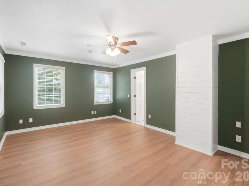 4020 Glen Haven Drive, Concord, NC 28027.  MLS# CAR4389147, YatesRealty ID 30152. 