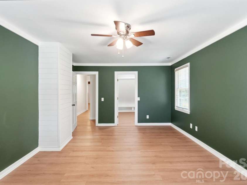 4020 Glen Haven Drive, Concord, NC 28027.  MLS# CAR4389147, YatesRealty ID 30152. 