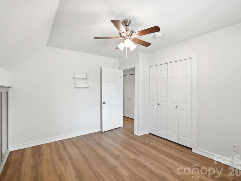 4020 Glen Haven Drive, Concord, NC 28027.  MLS# CAR4389147, YatesRealty ID 30152. 