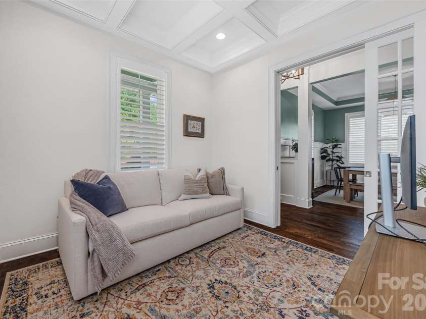 3430 Cosby Place, Charlotte, NC 28205.  MLS# CAR4389964, YatesRealty ID 30155. Office/Flex Pocket French Doors