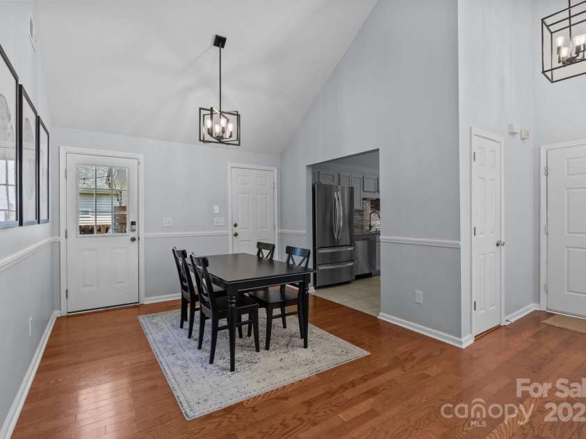 6019 Patricia Ryan Drive, Charlotte, NC 28216.  MLS# CAR4281594, YatesRealty ID 30156. 
