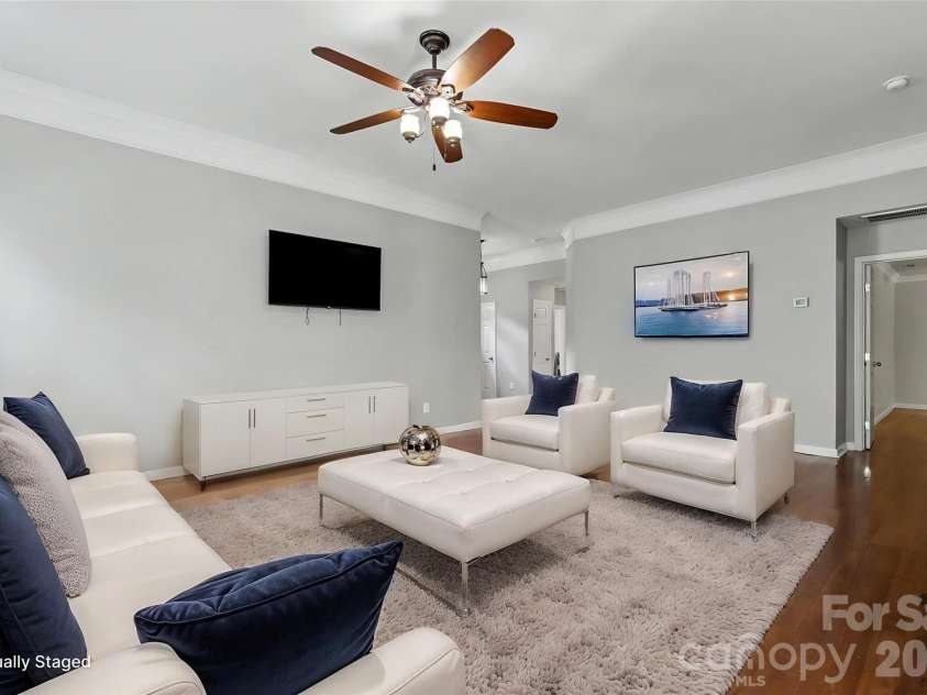 644 Sunset Point Drive, Rock Hill, SC 29732.  MLS# CAR4392650, YatesRealty ID 30156. VIRTUALLY STAGED. Oversized Living Room