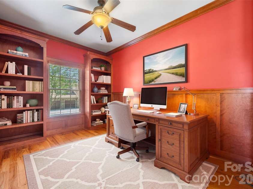 1055 Catawba Greens Drive, Newton, NC 28658.  MLS# CAR4384886, YatesRealty ID 30157. 