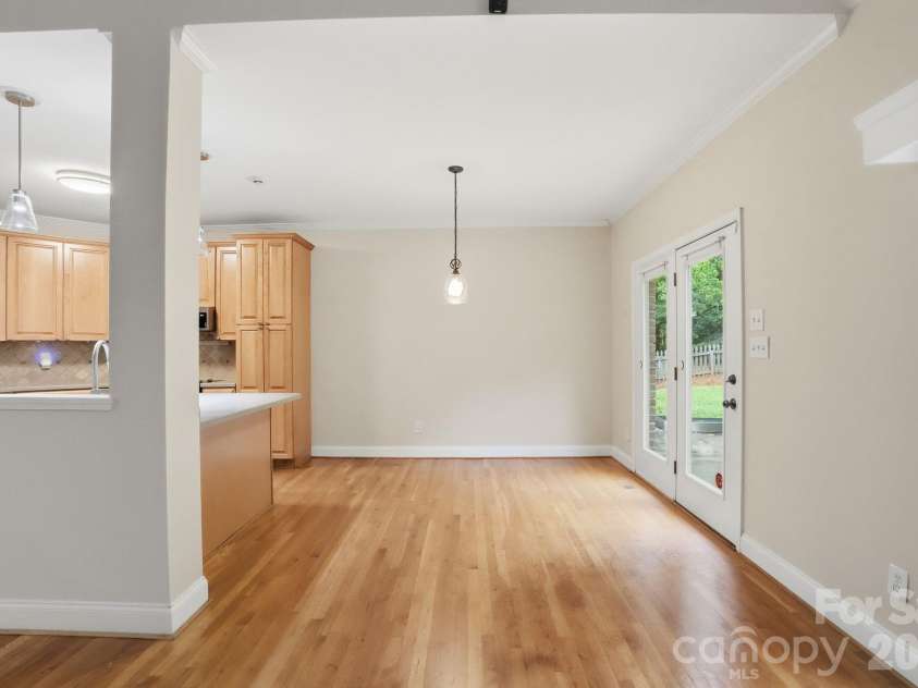 1099 Curve View Road, Lincolnton, NC 28092.  MLS# CAR4389722, YatesRealty ID 30158. 