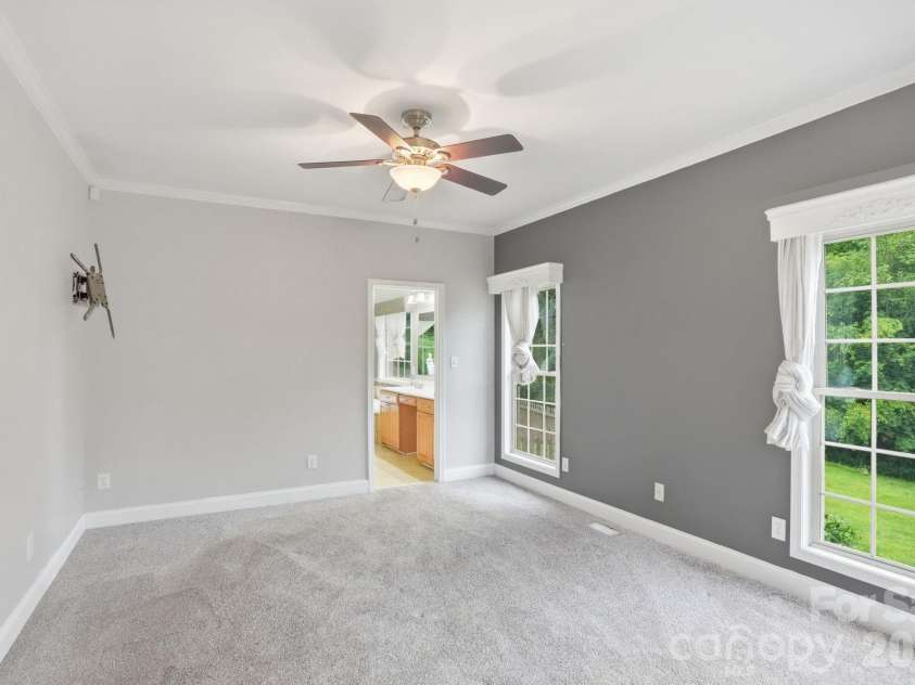 1099 Curve View Road, Lincolnton, NC 28092.  MLS# CAR4389722, YatesRealty ID 30158. 