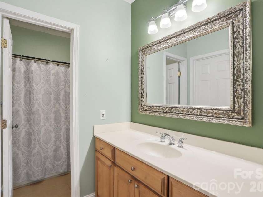 1099 Curve View Road, Lincolnton, NC 28092.  MLS# CAR4389722, YatesRealty ID 30158. 