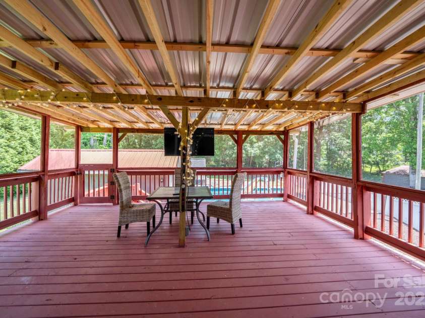 2011 Hampton Heights Street, Lenoir, NC 28645.  MLS# CAR4267552, YatesRealty ID 30159. 17'x18' Deck 2024