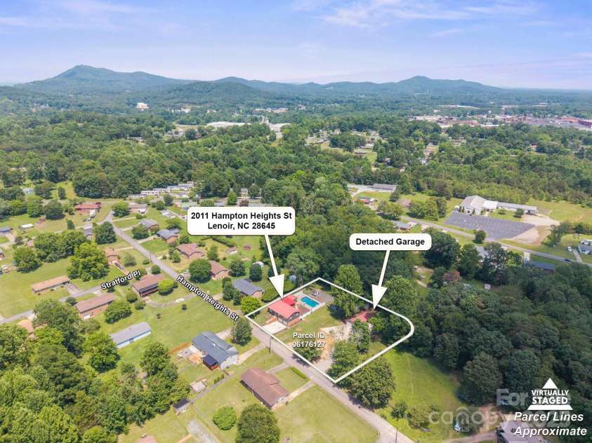 2011 Hampton Heights Street, Lenoir, NC 28645.  MLS# CAR4267552, YatesRealty ID 30159. 