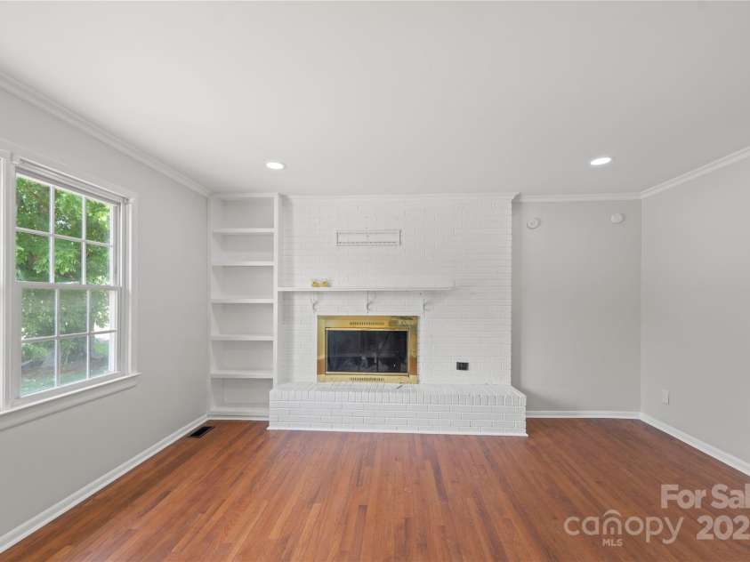 2011 Hampton Heights Street, Lenoir, NC 28645.  MLS# CAR4267552, YatesRealty ID 30159. Fireplace with Gas Logs