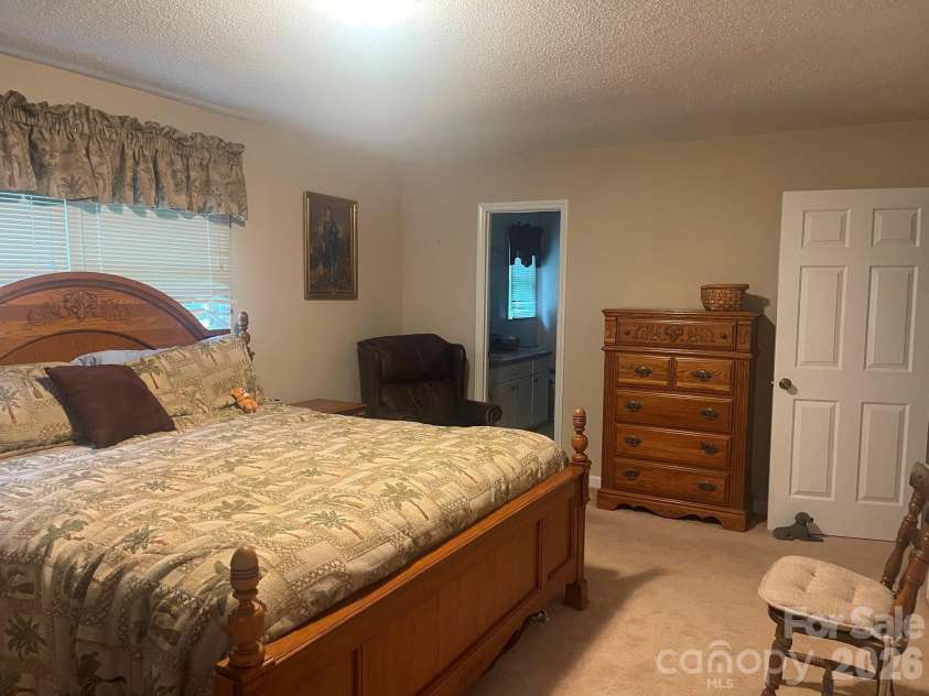 8806 Crestwood Drive, Mount Pleasant, NC 28124.  MLS# CAR4391320, YatesRealty ID 30159. 