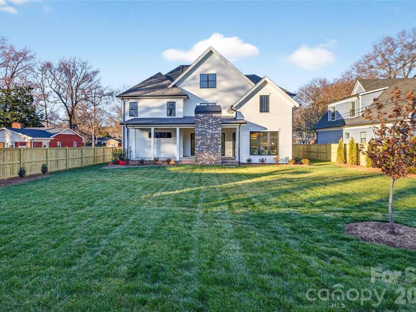 1316 Holmes Drive, Charlotte, NC 28209.  MLS# CAR4338664, YatesRealty ID 3016. Back yard, view of 1316 Holmes Drive.