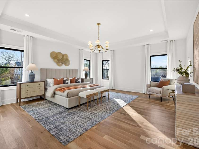 1316 Holmes Drive, Charlotte, NC 28209.  MLS# CAR4338664, YatesRealty ID 3016. Master Bedroom on Upper Level. Spacious, lots of light! Coffered ceiling.