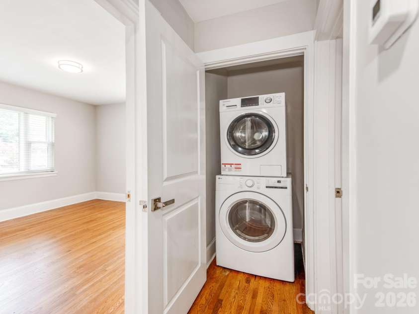 3414 June Drive, Charlotte, NC 28205.  MLS# CAR4390268, YatesRealty ID 30160. 