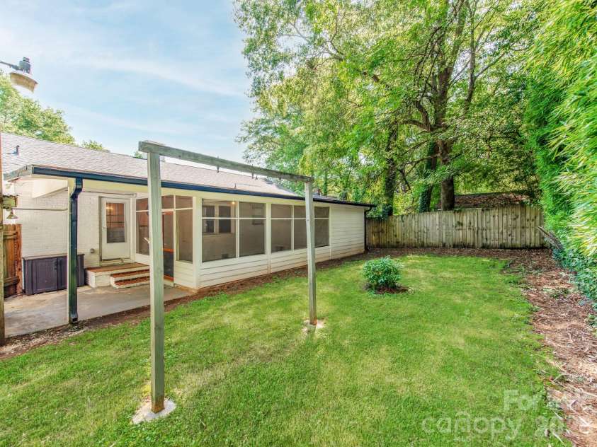 3414 June Drive, Charlotte, NC 28205.  MLS# CAR4390268, YatesRealty ID 30160. 