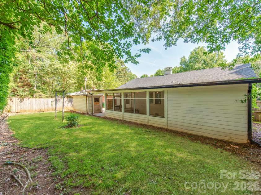 3414 June Drive, Charlotte, NC 28205.  MLS# CAR4390268, YatesRealty ID 30160. Relatively Level Back Yard 