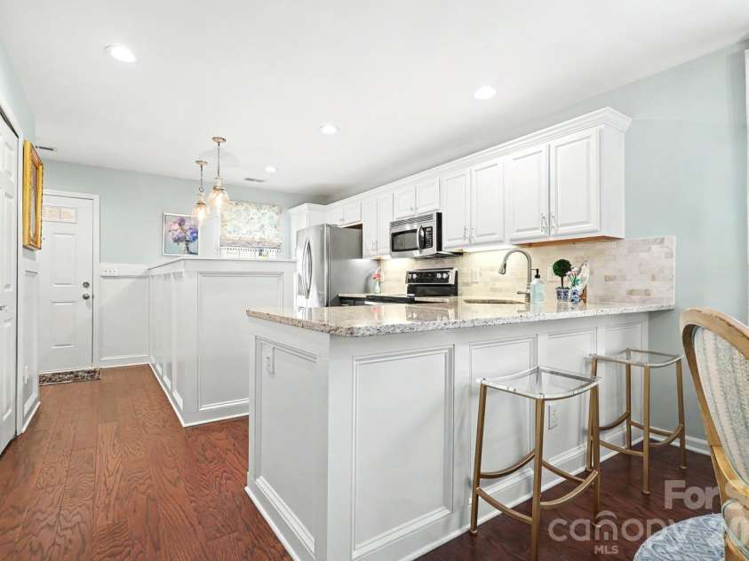 11184 Saintsbury Place, Charlotte, NC 28270.  MLS# CAR4359554, YatesRealty ID 30161. 