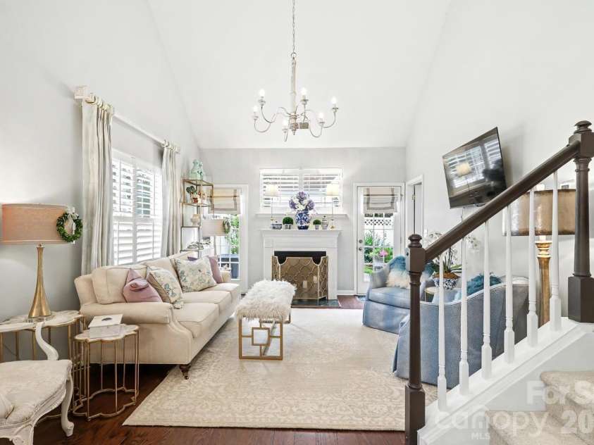 11184 Saintsbury Place, Charlotte, NC 28270.  MLS# CAR4359554, YatesRealty ID 30161. 