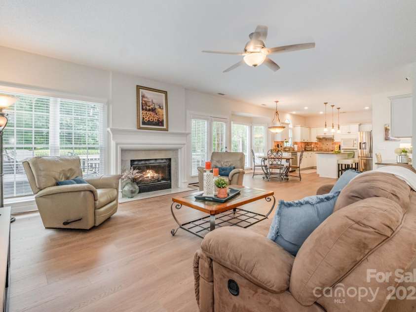 1239 Boyden Place, Concord, NC 28027.  MLS# CAR4285541, YatesRealty ID 30161. 