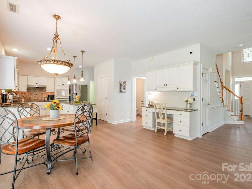 1239 Boyden Place, Concord, NC 28027.  MLS# CAR4285541, YatesRealty ID 30161. 