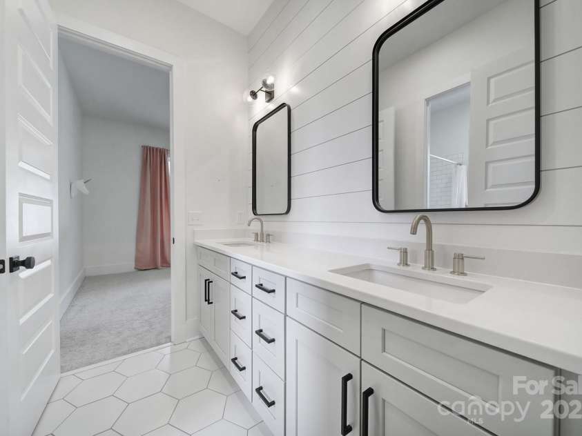 1104 Furnace Road, Iron Station, NC 28080.  MLS# CAR4286754, YatesRealty ID 30162. Full Bathroom