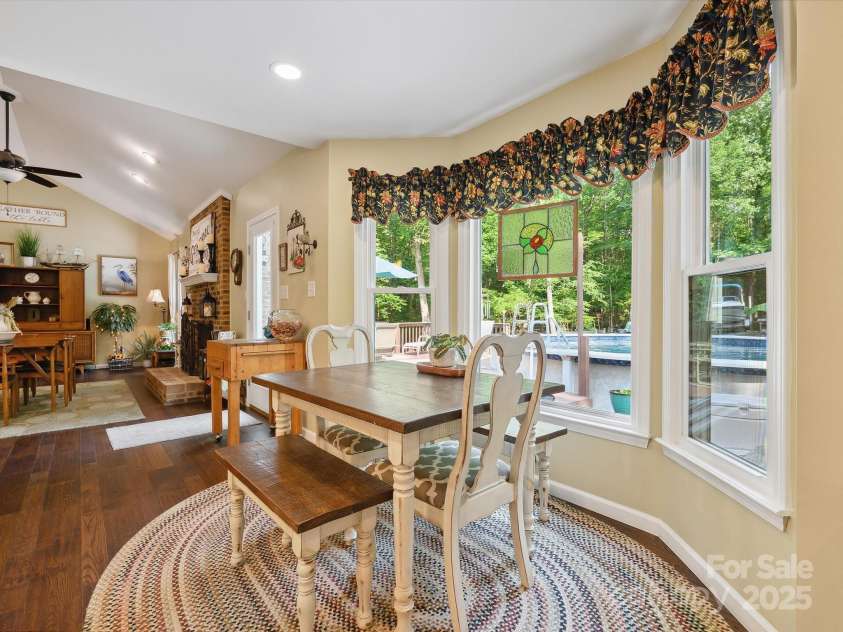 7300 Bailywick Drive, Waxhaw, NC 28173.  MLS# CAR4266190, YatesRealty ID 30163. 