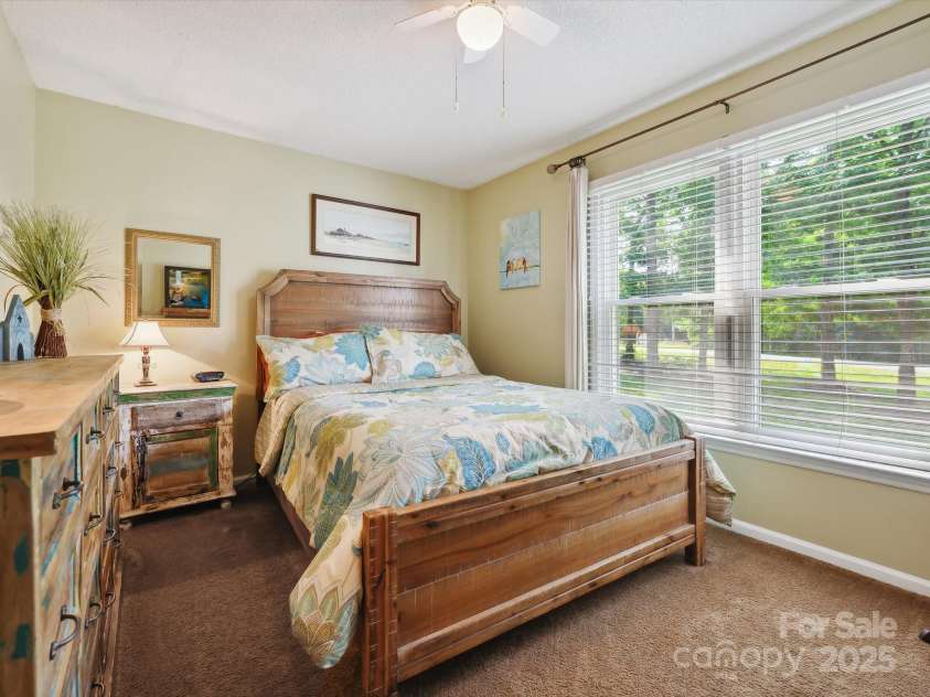 7300 Bailywick Drive, Waxhaw, NC 28173.  MLS# CAR4266190, YatesRealty ID 30163. 