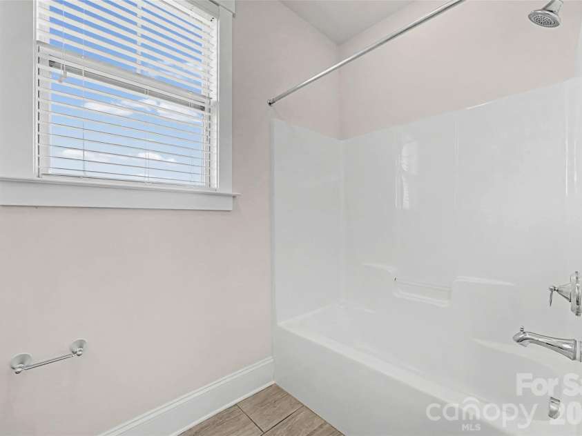 786 Bluff Loop Road, Rock Hill, SC 29730.  MLS# CAR4341906, YatesRealty ID 30163. 