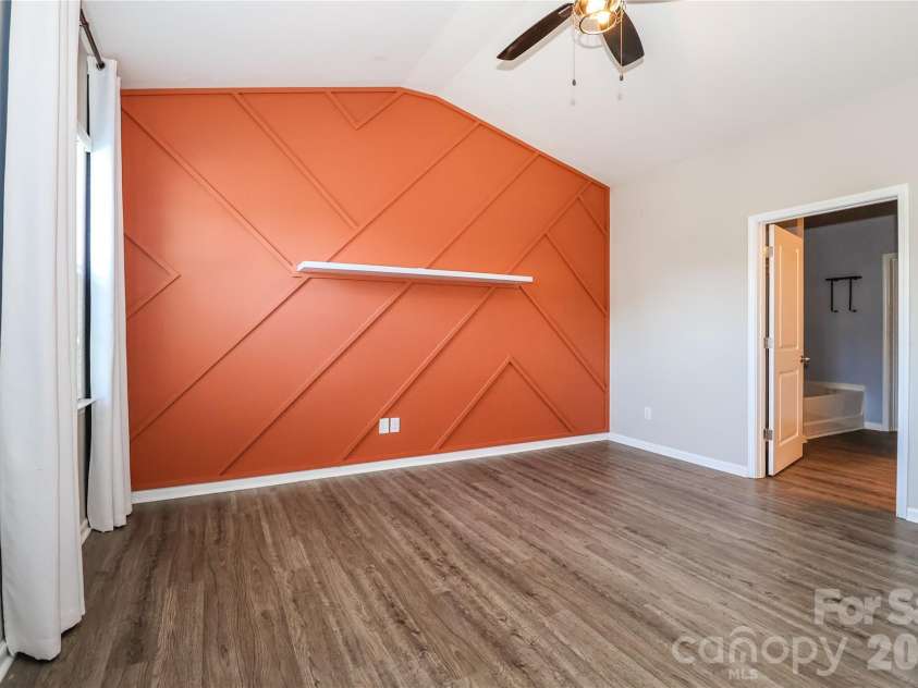 180 Cromwell Drive, Mooresville, NC 28115.  MLS# CAR4346533, YatesRealty ID 30164. 