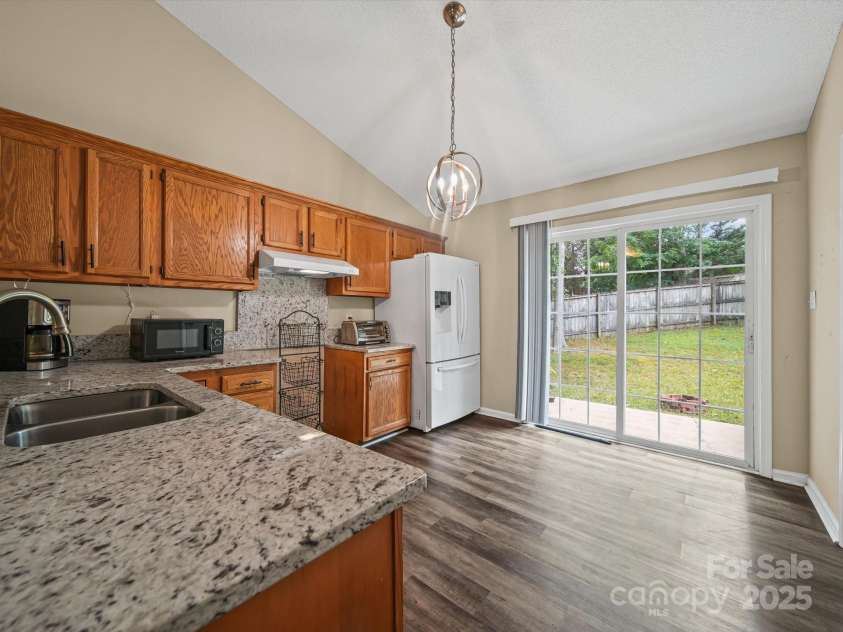 471 Hillandale Street, Concord, NC 28025.  MLS# CAR4267130, YatesRealty ID 30165. 