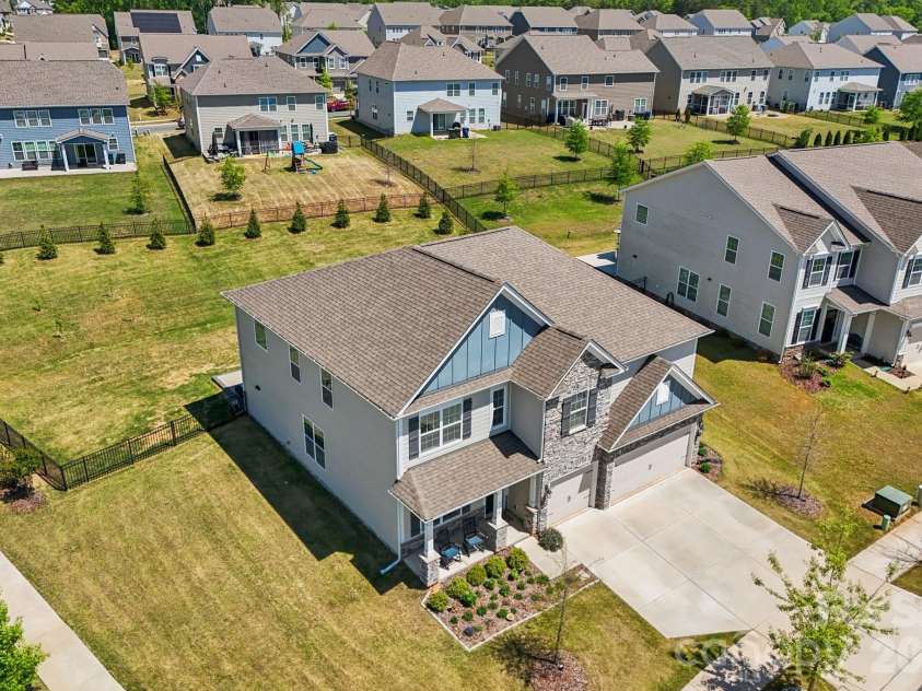 4138 Wild Olive Drive, Huntersville, NC 28078.  MLS# CAR4369576, YatesRealty ID 30166. 