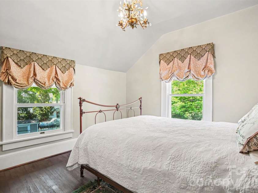 415 5th Avenue, Gastonia, NC 28052.  MLS# CAR4374559, YatesRealty ID 30167. Bedroom One