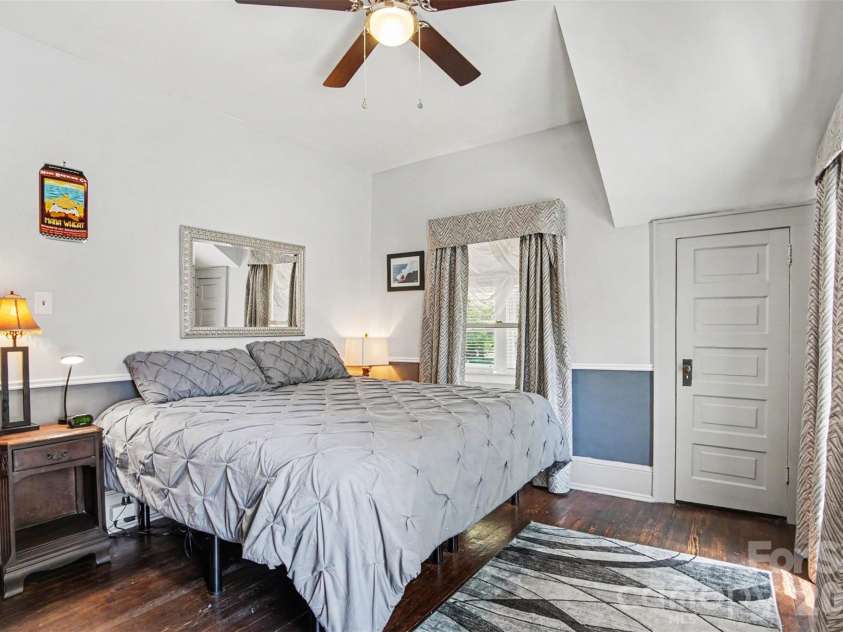 415 5th Avenue, Gastonia, NC 28052.  MLS# CAR4374559, YatesRealty ID 30167. Master Bedroom